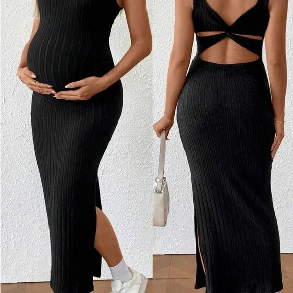 Elegant Black Maternity Dress - Picture 2 of 2
